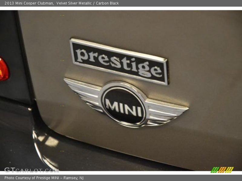 Velvet Silver Metallic / Carbon Black 2013 Mini Cooper Clubman