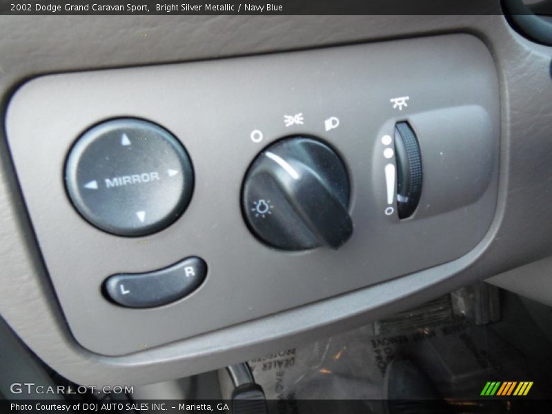 Bright Silver Metallic / Navy Blue 2002 Dodge Grand Caravan Sport