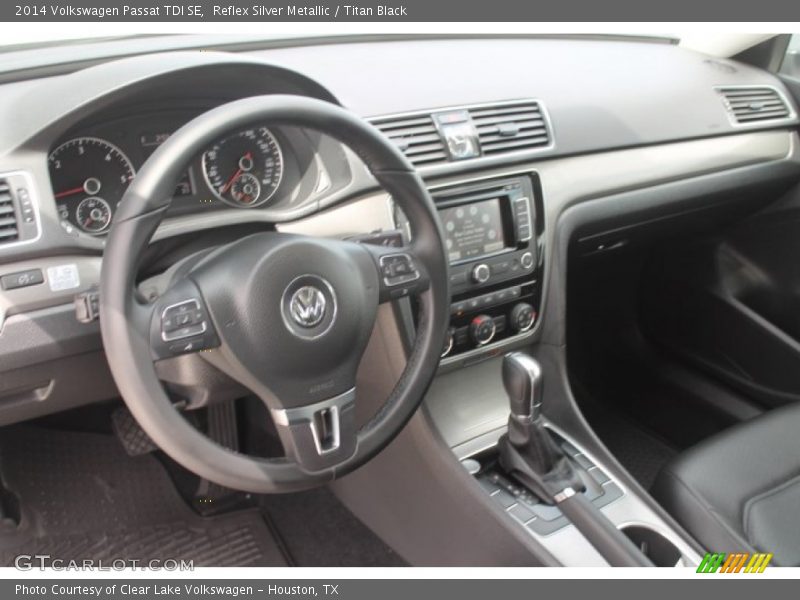 Reflex Silver Metallic / Titan Black 2014 Volkswagen Passat TDI SE