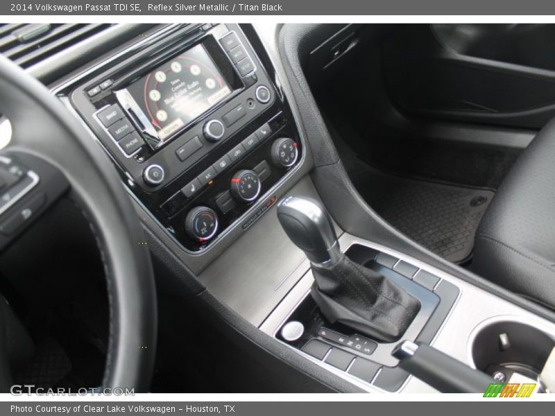 Reflex Silver Metallic / Titan Black 2014 Volkswagen Passat TDI SE