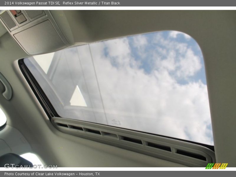 Reflex Silver Metallic / Titan Black 2014 Volkswagen Passat TDI SE