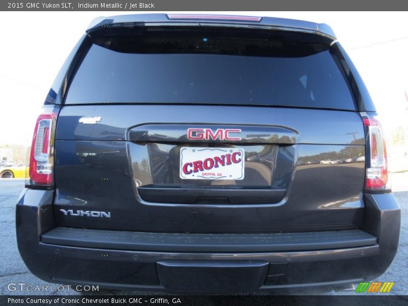 Iridium Metallic / Jet Black 2015 GMC Yukon SLT