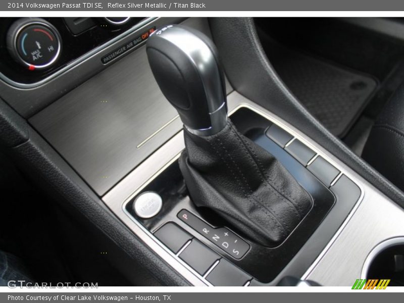 Reflex Silver Metallic / Titan Black 2014 Volkswagen Passat TDI SE