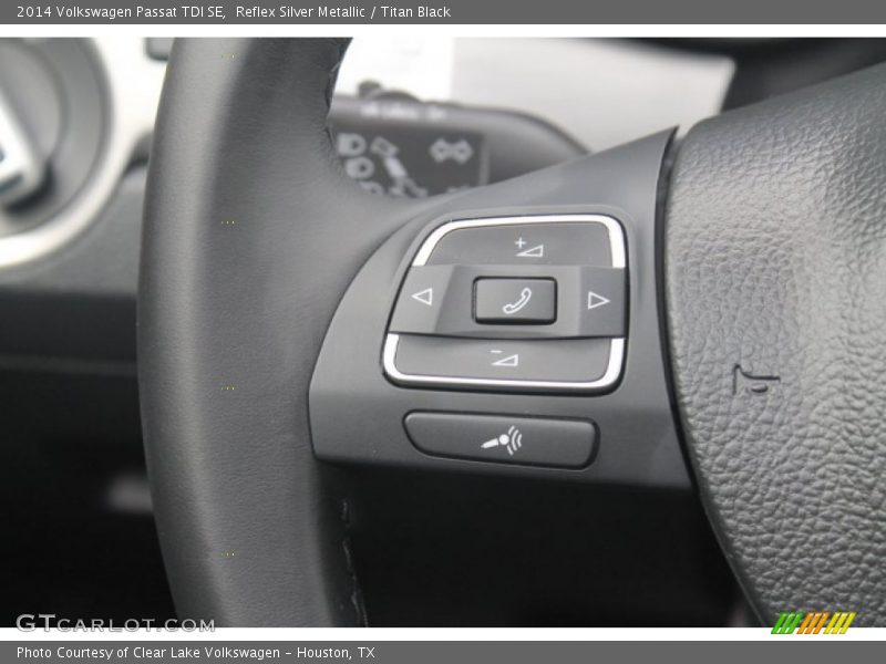 Reflex Silver Metallic / Titan Black 2014 Volkswagen Passat TDI SE