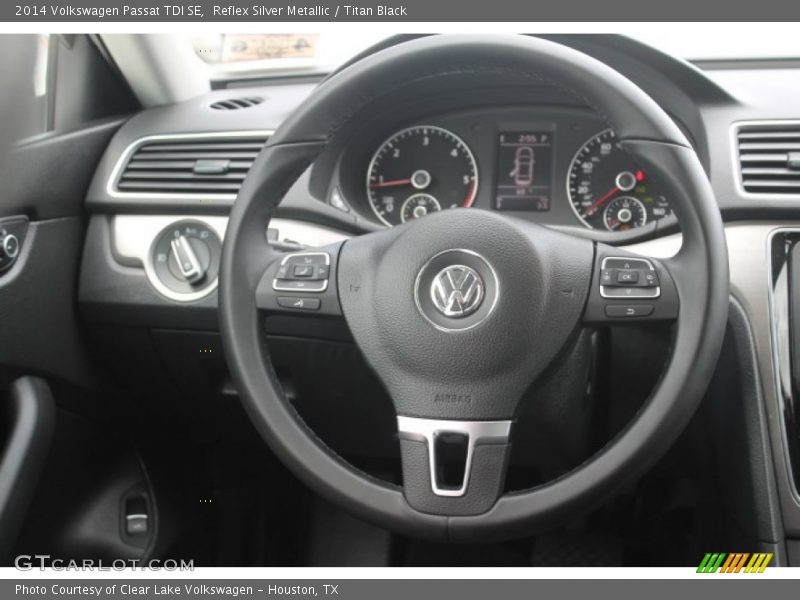 Reflex Silver Metallic / Titan Black 2014 Volkswagen Passat TDI SE