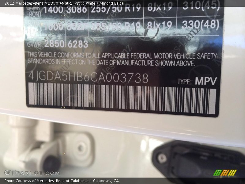 Arctic White / Almond Beige 2012 Mercedes-Benz ML 350 4Matic