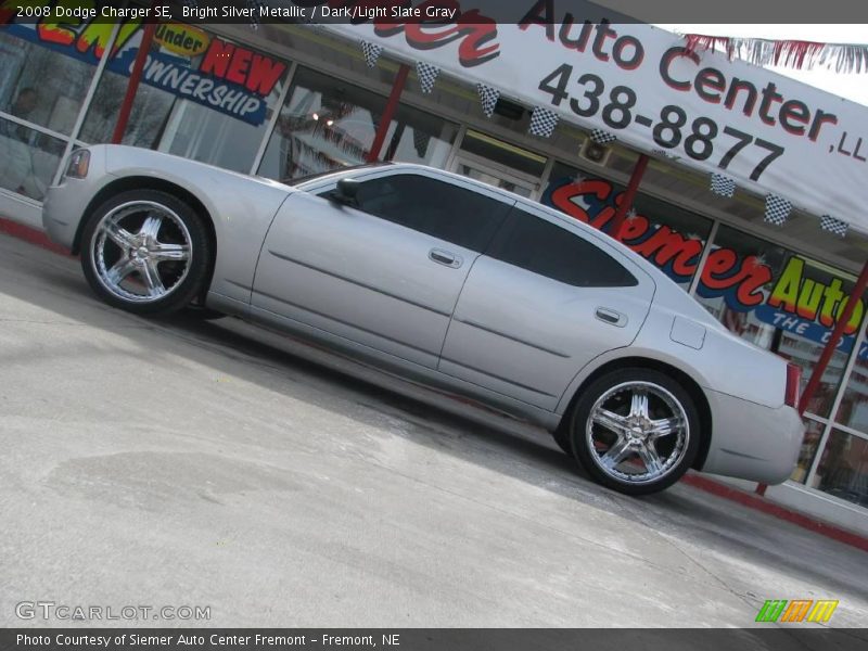 Bright Silver Metallic / Dark/Light Slate Gray 2008 Dodge Charger SE