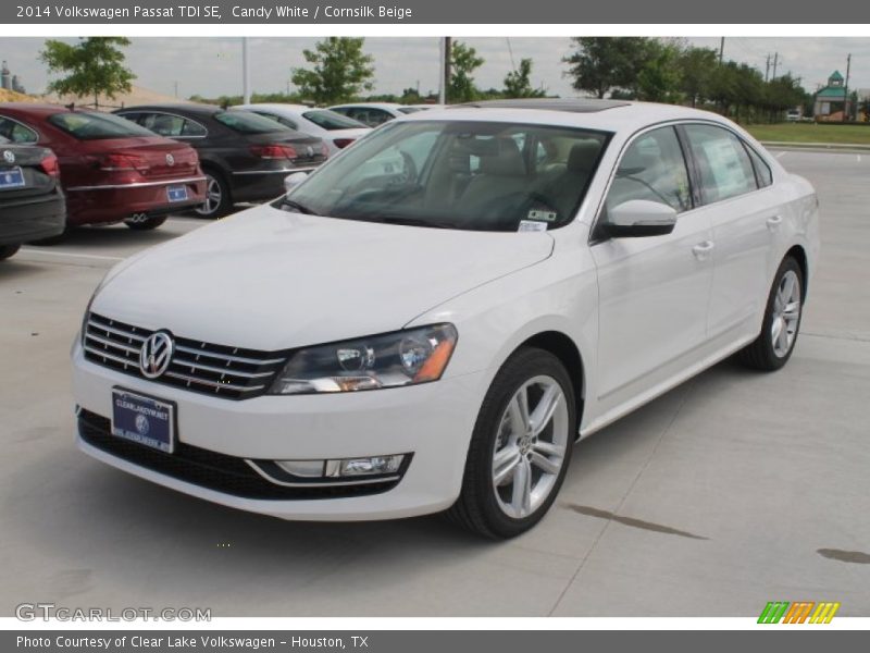 Candy White / Cornsilk Beige 2014 Volkswagen Passat TDI SE