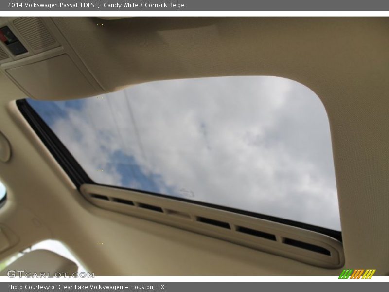 Candy White / Cornsilk Beige 2014 Volkswagen Passat TDI SE