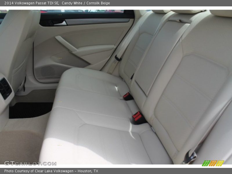 Candy White / Cornsilk Beige 2014 Volkswagen Passat TDI SE