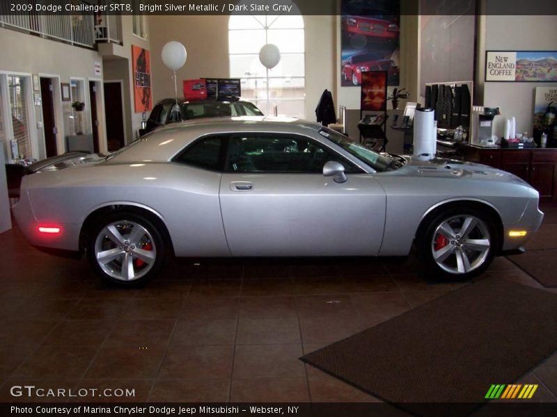 Bright Silver Metallic / Dark Slate Gray 2009 Dodge Challenger SRT8