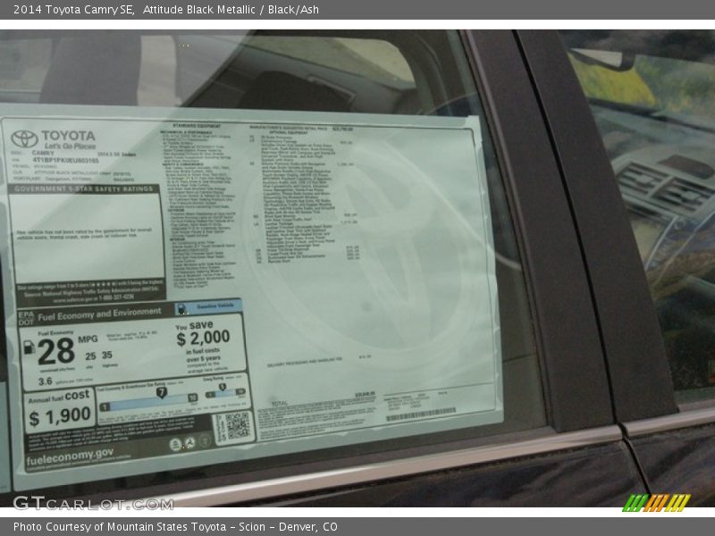 Attitude Black Metallic / Black/Ash 2014 Toyota Camry SE