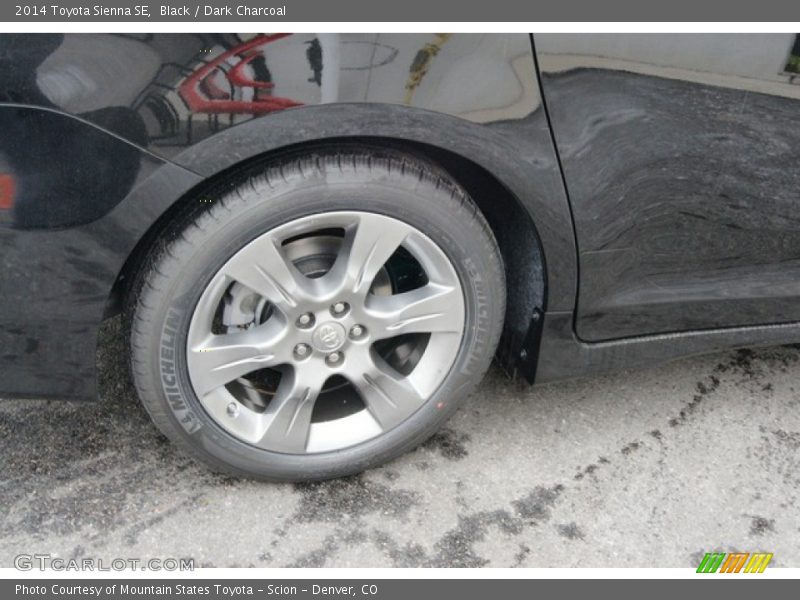 Black / Dark Charcoal 2014 Toyota Sienna SE