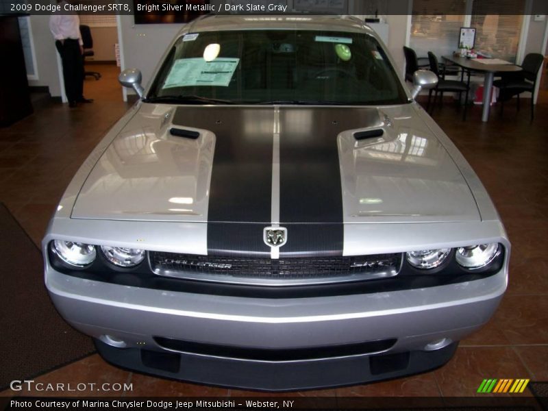 Bright Silver Metallic / Dark Slate Gray 2009 Dodge Challenger SRT8