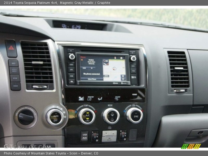 Magnetic Gray Metallic / Graphite 2014 Toyota Sequoia Platinum 4x4