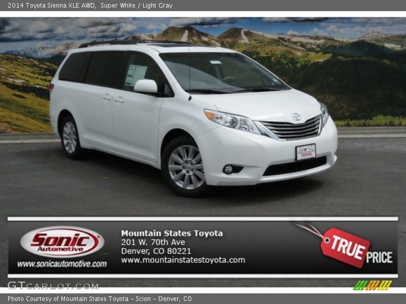 Super White / Light Gray 2014 Toyota Sienna XLE AWD
