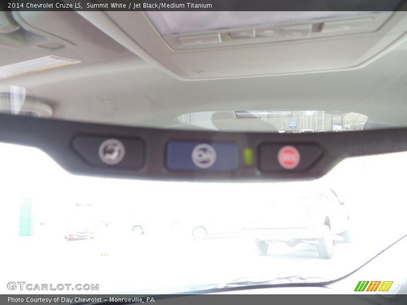 Summit White / Jet Black/Medium Titanium 2014 Chevrolet Cruze LS