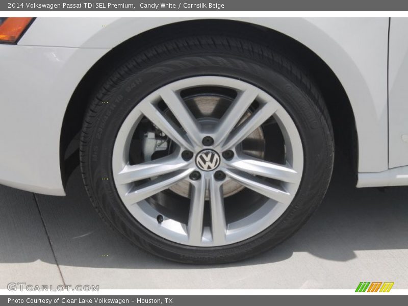 Candy White / Cornsilk Beige 2014 Volkswagen Passat TDI SEL Premium