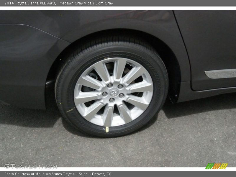 Predawn Gray Mica / Light Gray 2014 Toyota Sienna XLE AWD
