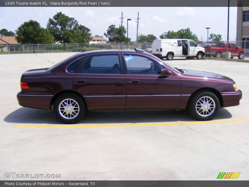 Napa Burgundy Red Pearl / Ivory 1999 Toyota Avalon XL