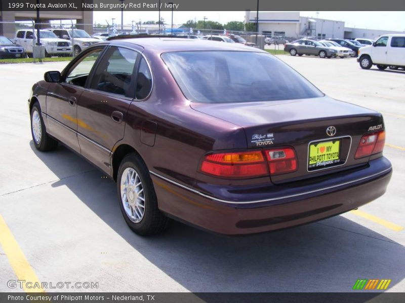 Napa Burgundy Red Pearl / Ivory 1999 Toyota Avalon XL