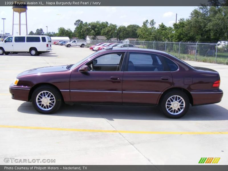 Napa Burgundy Red Pearl / Ivory 1999 Toyota Avalon XL