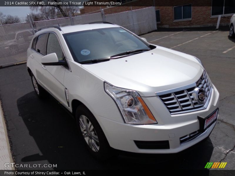 Platinum Ice Tricoat / Light Titanium/Ebony 2014 Cadillac SRX FWD
