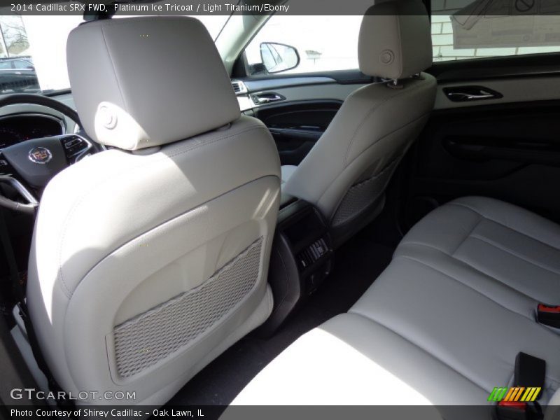 Platinum Ice Tricoat / Light Titanium/Ebony 2014 Cadillac SRX FWD