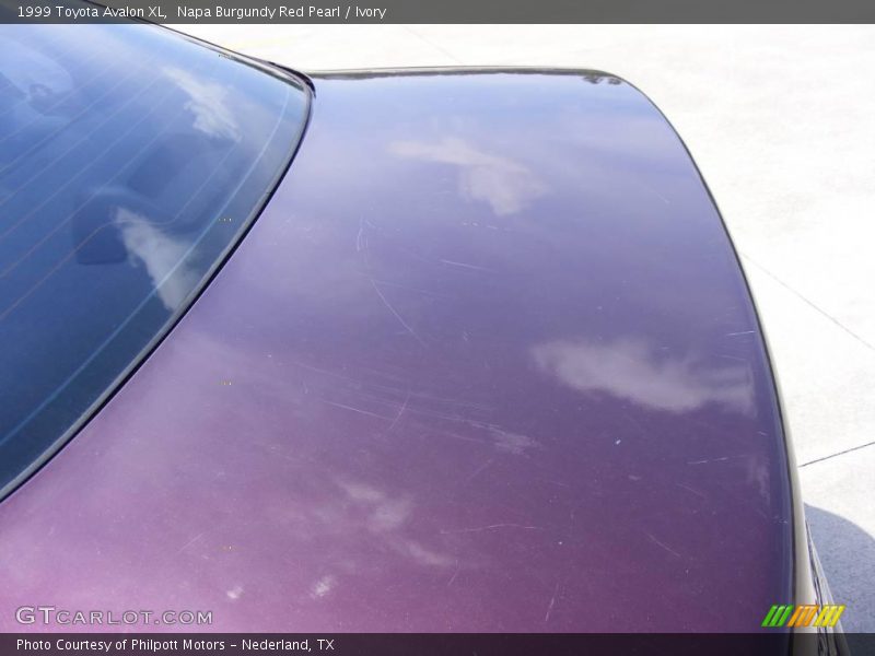 Napa Burgundy Red Pearl / Ivory 1999 Toyota Avalon XL