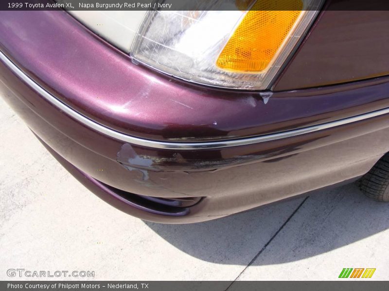 Napa Burgundy Red Pearl / Ivory 1999 Toyota Avalon XL