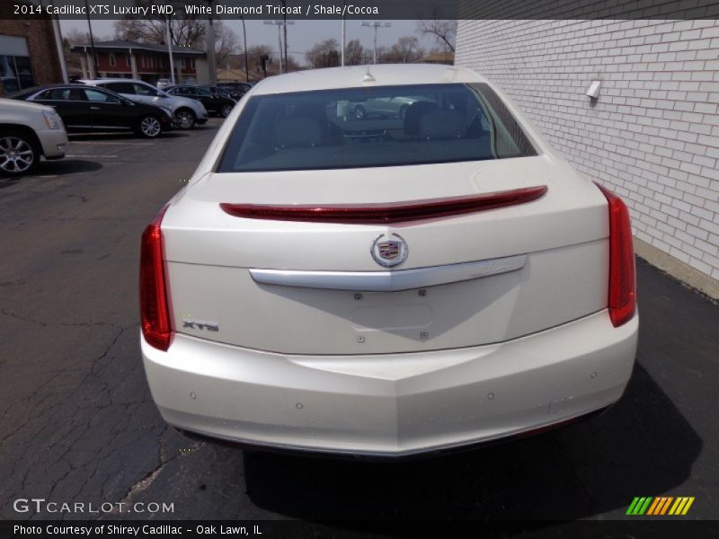 White Diamond Tricoat / Shale/Cocoa 2014 Cadillac XTS Luxury FWD