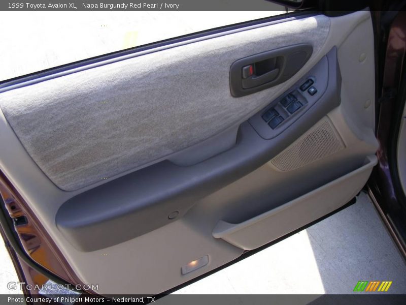 Napa Burgundy Red Pearl / Ivory 1999 Toyota Avalon XL