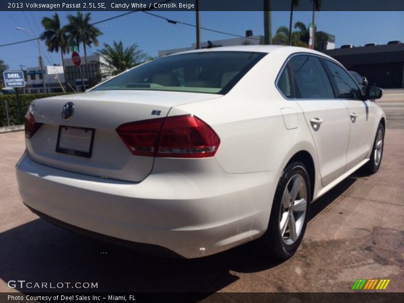 Candy White / Cornsilk Beige 2013 Volkswagen Passat 2.5L SE