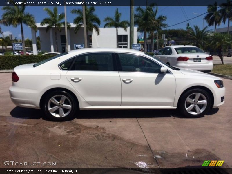 Candy White / Cornsilk Beige 2013 Volkswagen Passat 2.5L SE