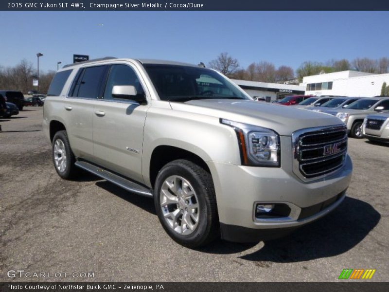 Champagne Silver Metallic / Cocoa/Dune 2015 GMC Yukon SLT 4WD