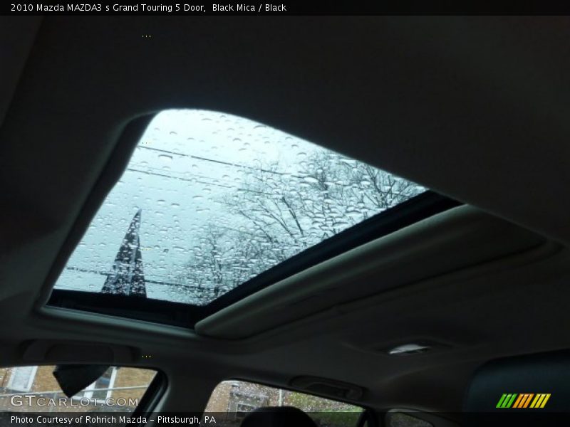 Black Mica / Black 2010 Mazda MAZDA3 s Grand Touring 5 Door