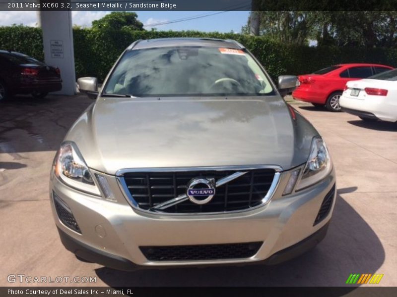 Seashell Metallic / Sandstone Beige 2011 Volvo XC60 3.2