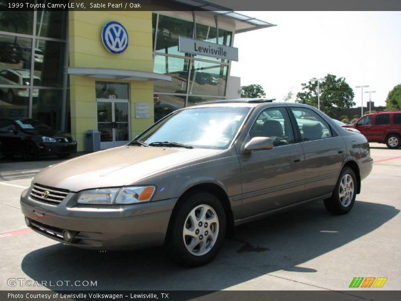 Sable Pearl / Oak 1999 Toyota Camry LE V6