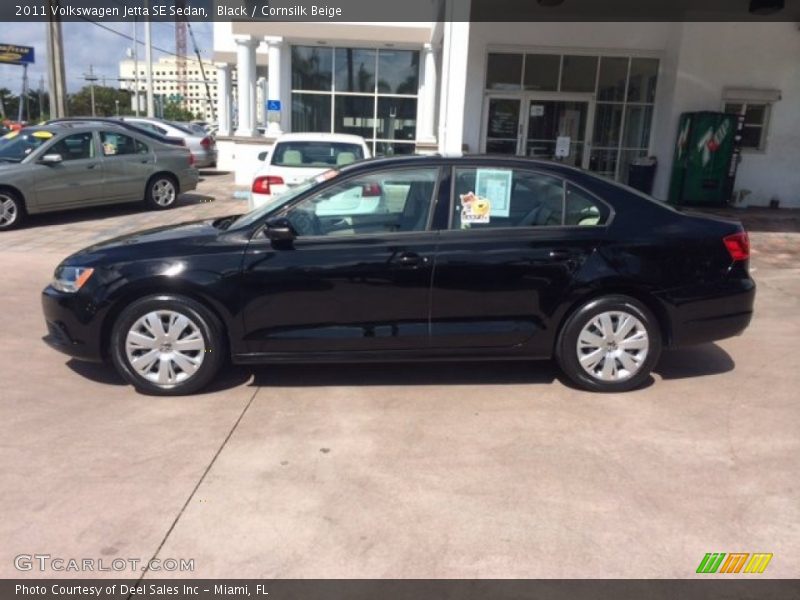 Black / Cornsilk Beige 2011 Volkswagen Jetta SE Sedan