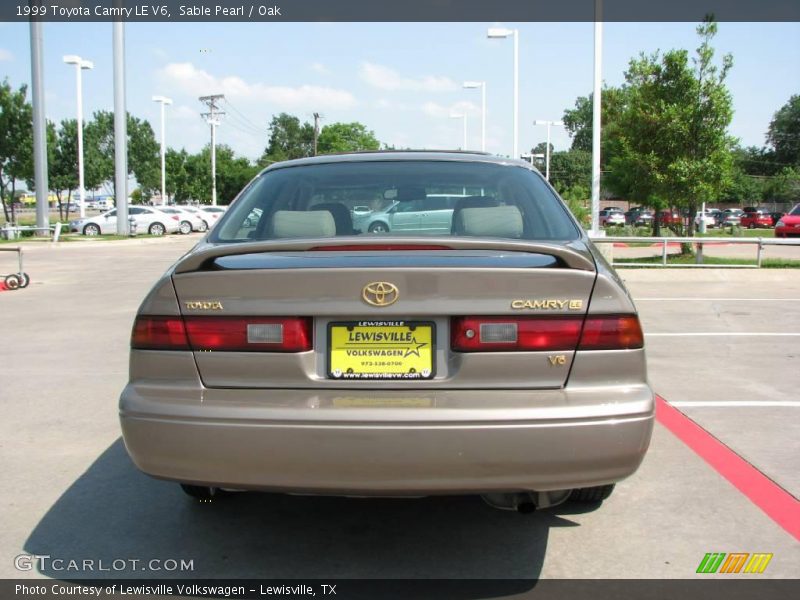 Sable Pearl / Oak 1999 Toyota Camry LE V6