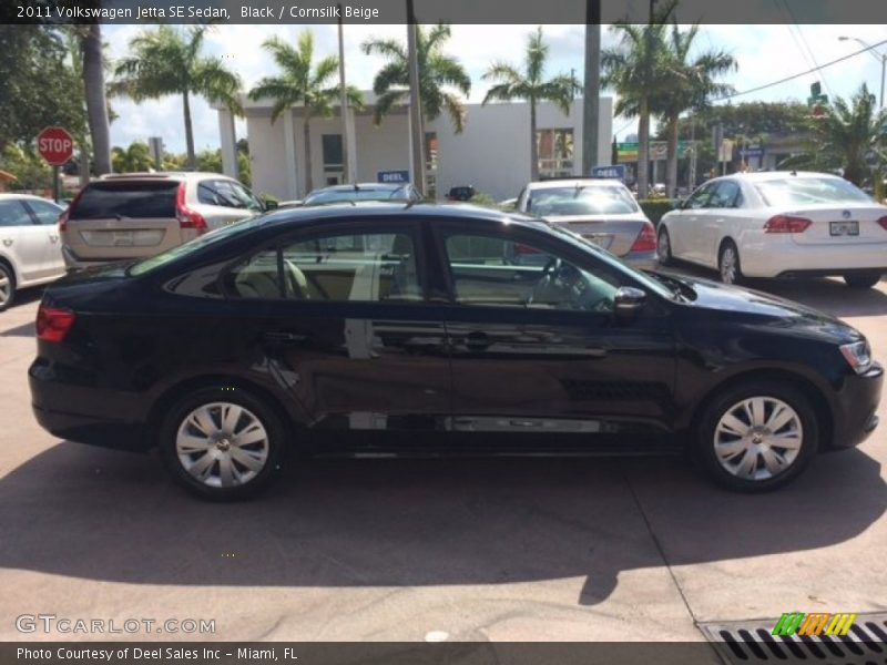 Black / Cornsilk Beige 2011 Volkswagen Jetta SE Sedan