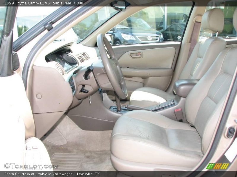 Sable Pearl / Oak 1999 Toyota Camry LE V6
