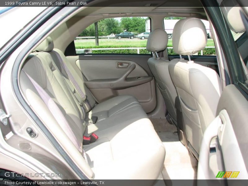 Sable Pearl / Oak 1999 Toyota Camry LE V6