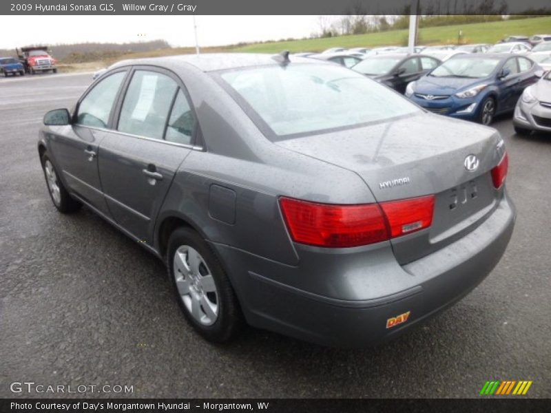 Willow Gray / Gray 2009 Hyundai Sonata GLS