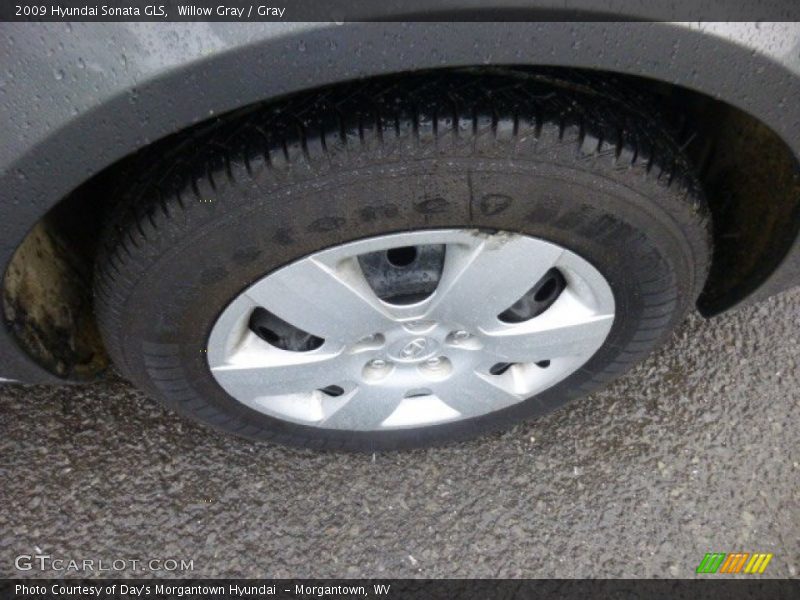 Willow Gray / Gray 2009 Hyundai Sonata GLS