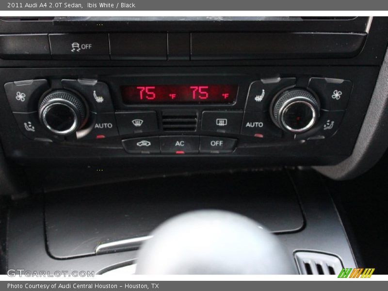 Ibis White / Black 2011 Audi A4 2.0T Sedan