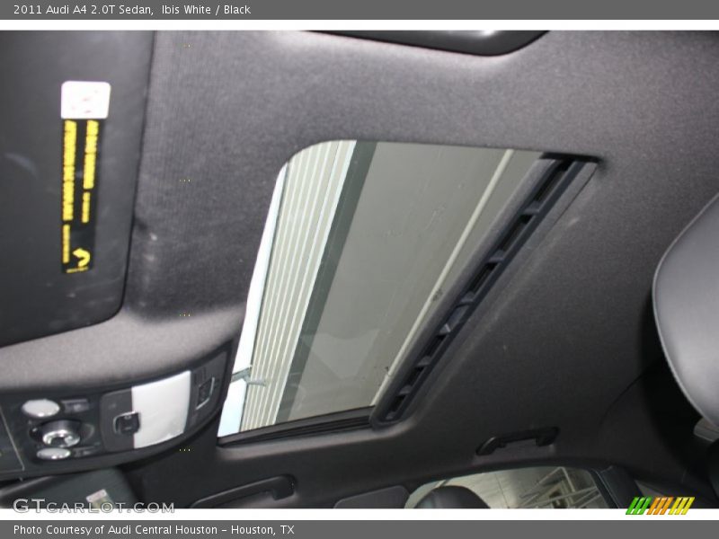 Ibis White / Black 2011 Audi A4 2.0T Sedan