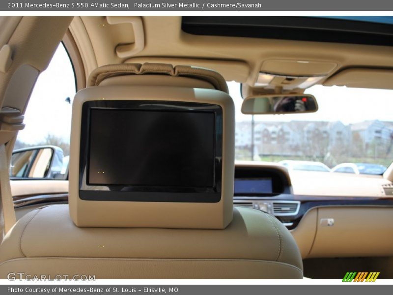 Paladium Silver Metallic / Cashmere/Savanah 2011 Mercedes-Benz S 550 4Matic Sedan