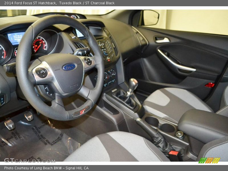 Tuxedo Black / ST Charcoal Black 2014 Ford Focus ST Hatchback