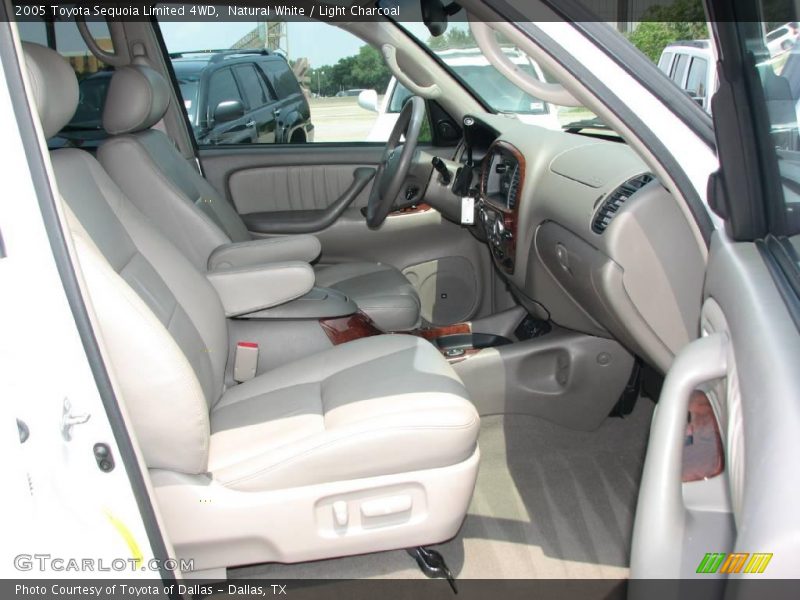 Natural White / Light Charcoal 2005 Toyota Sequoia Limited 4WD
